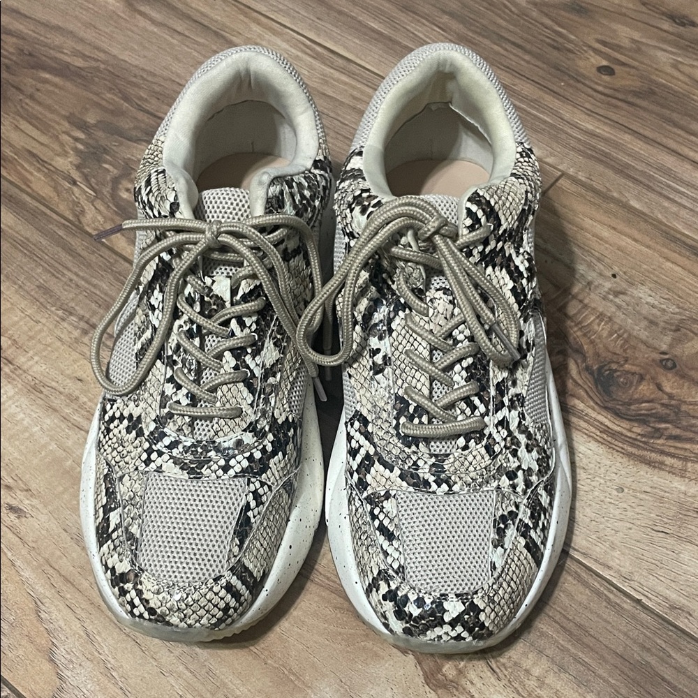 International Concepts Womens Bubblez Low Top Lace Up Snakeskin Print